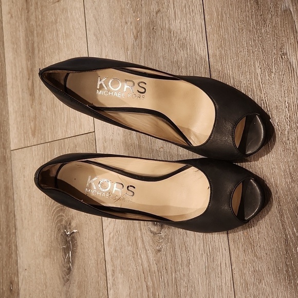 Michael Kors High Heels - Picture 6 of 7